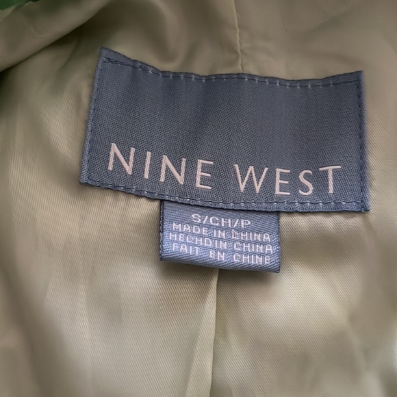 Nine West floral button down fitted trench coat - Picture 7 of 8